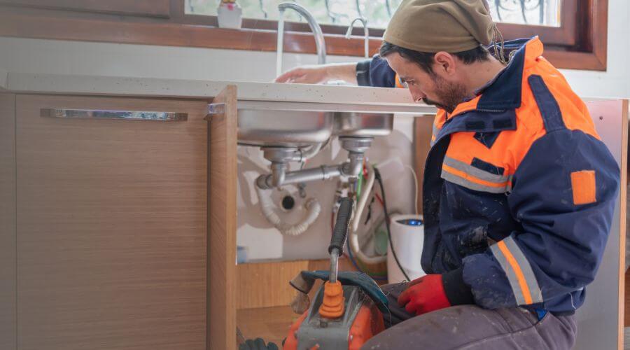 Professional septic tank pumping in Chester, ID